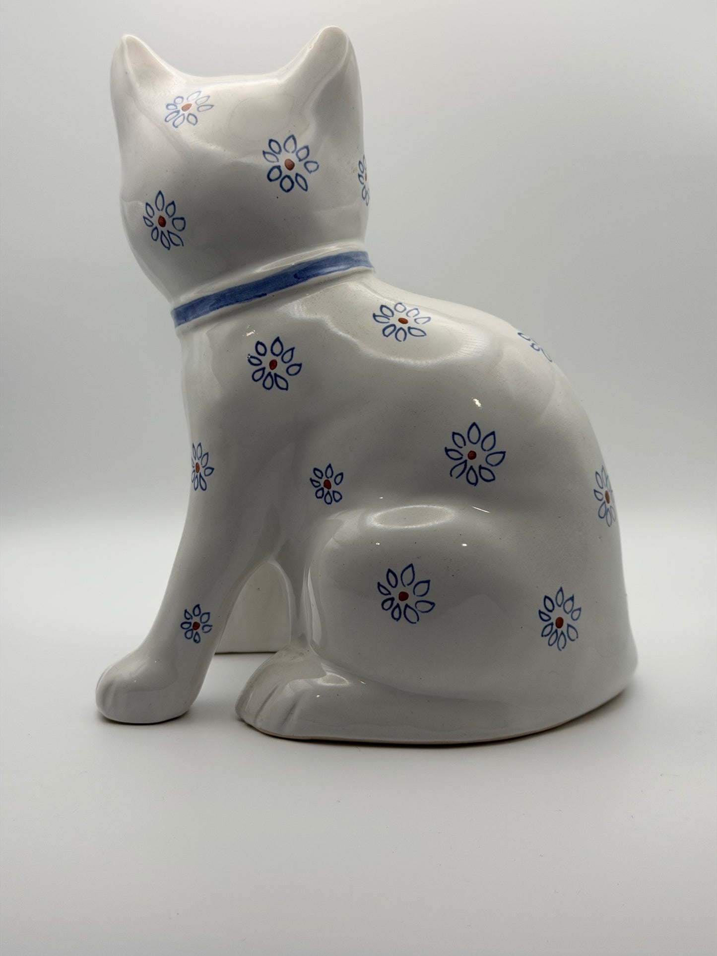 Pair of Vintage Rye Pottery Hand-Painted Blue Floral Sitting Cat Figurines (Made in England)
