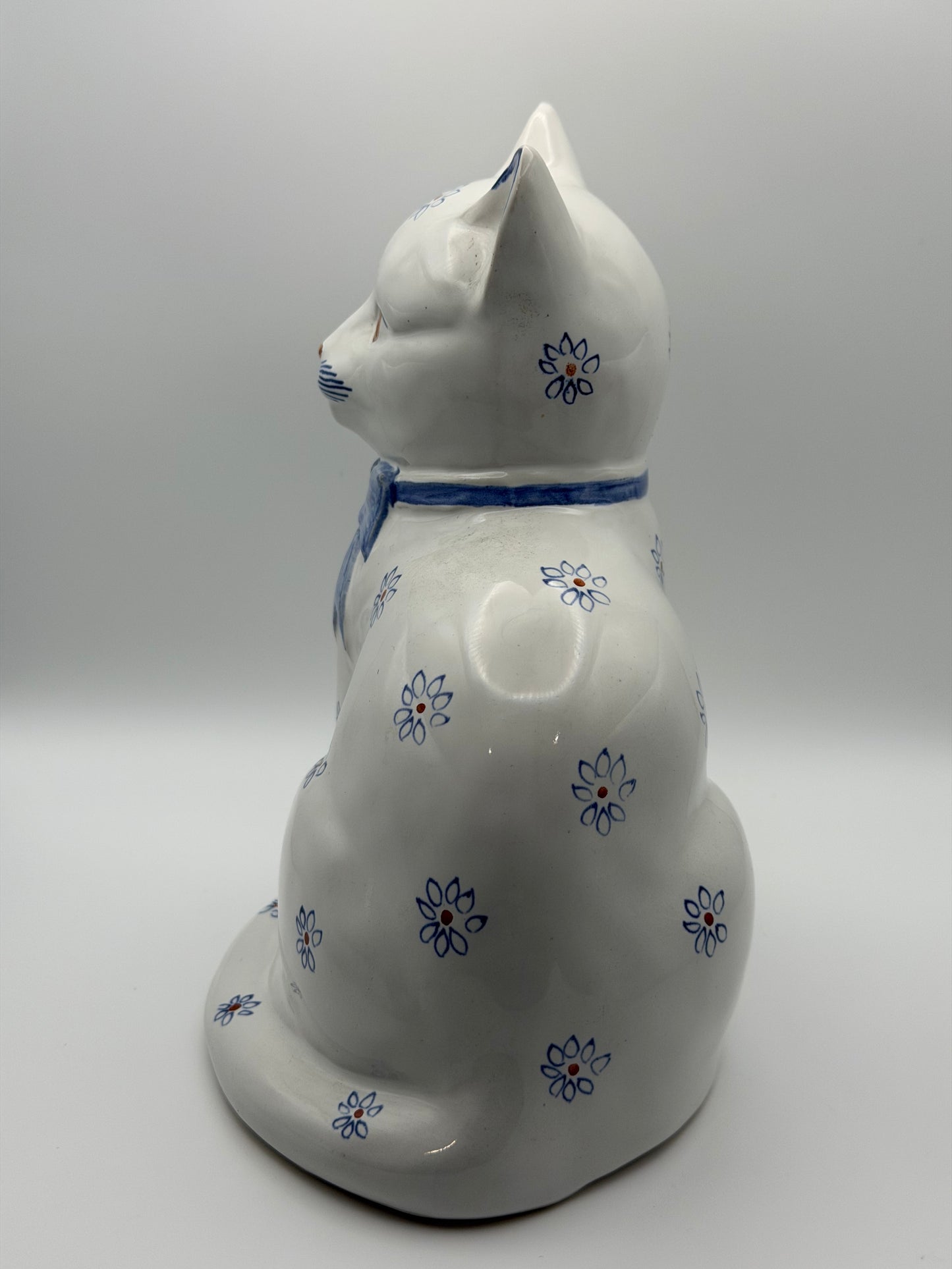 Pair of Vintage Rye Pottery Hand-Painted Blue Floral Sitting Cat Figurines (Made in England)